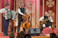 image000211-800x450
